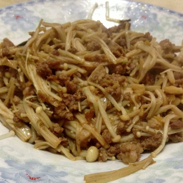 肉末金针菇