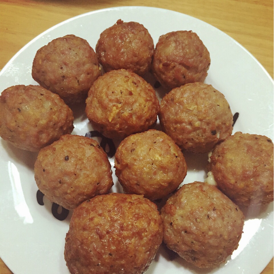 芝心肉丸 Cheesy Meatball