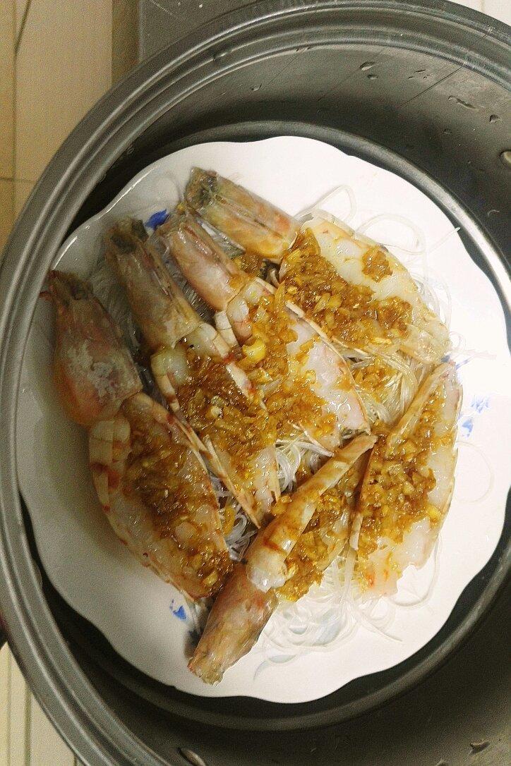 蒜蓉粉丝蒸虾