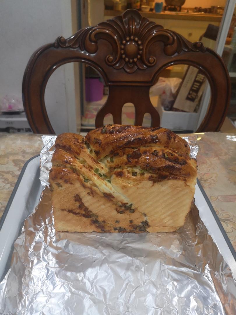 小美版香葱肉松手撕吐司