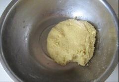 水煎玉米饼的做法 步骤4