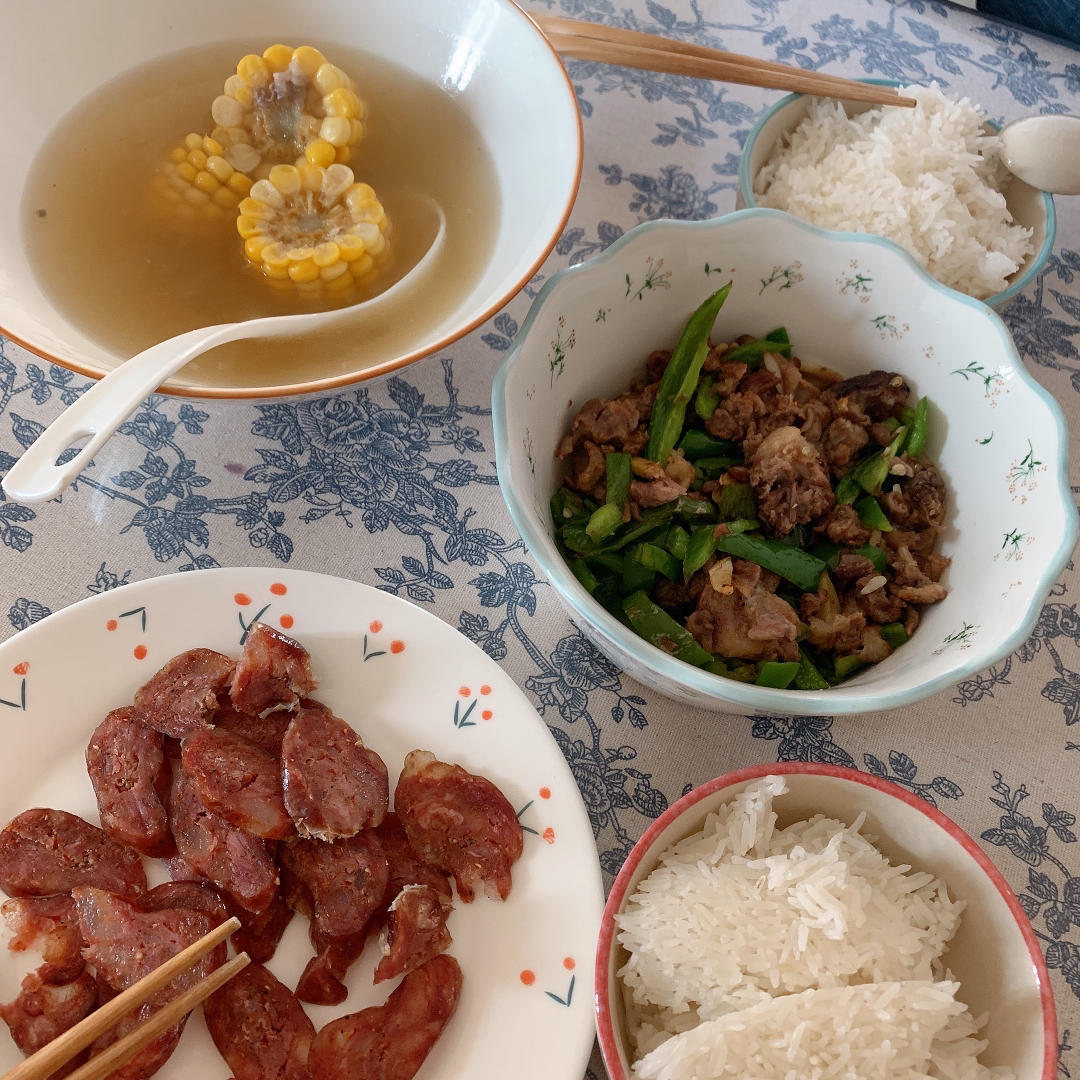 下饭神器——青椒拆骨肉