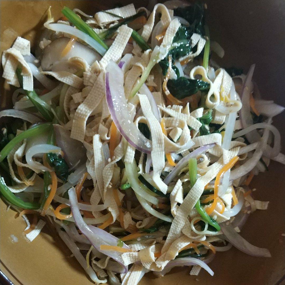 10分钟搞定-豪华版爆款凉拌豆腐丝