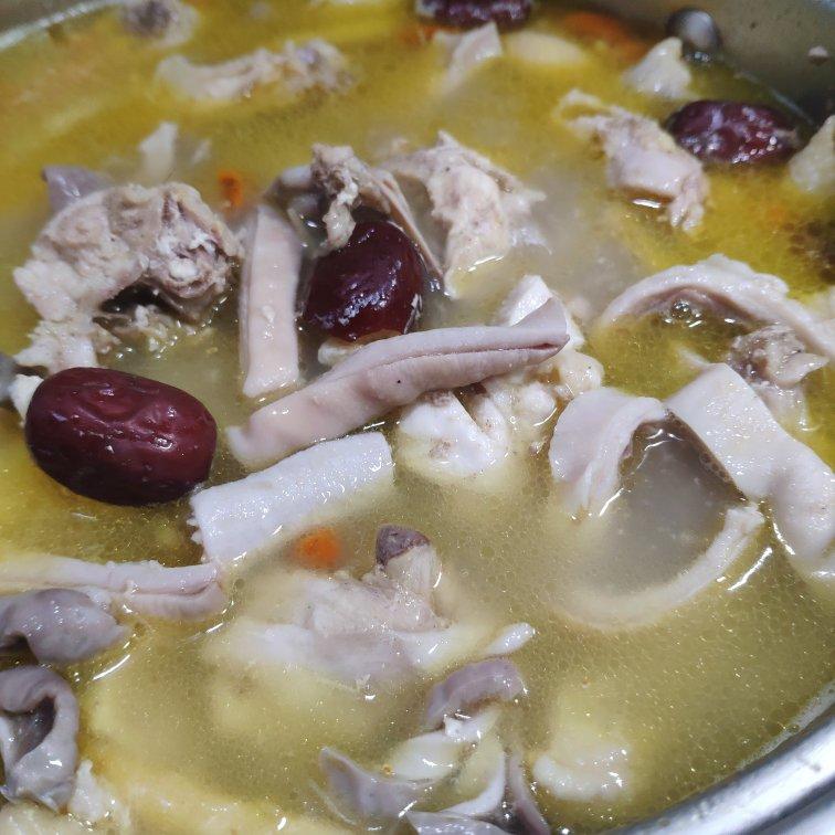 天蝎女妖做的厨师长教你猪肚鸡汤的家常做法味道鲜美汤汁浓白