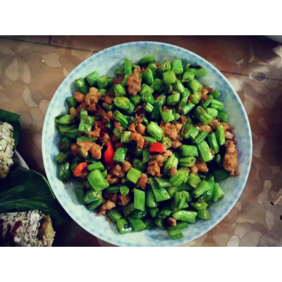 肉沫豆角下饭菜