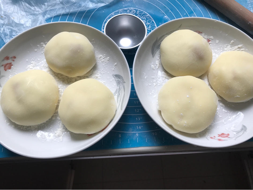 芒果白胖子