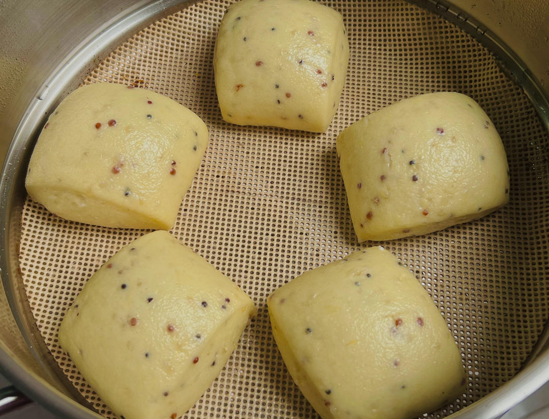 椰香小米（紫米）馒头