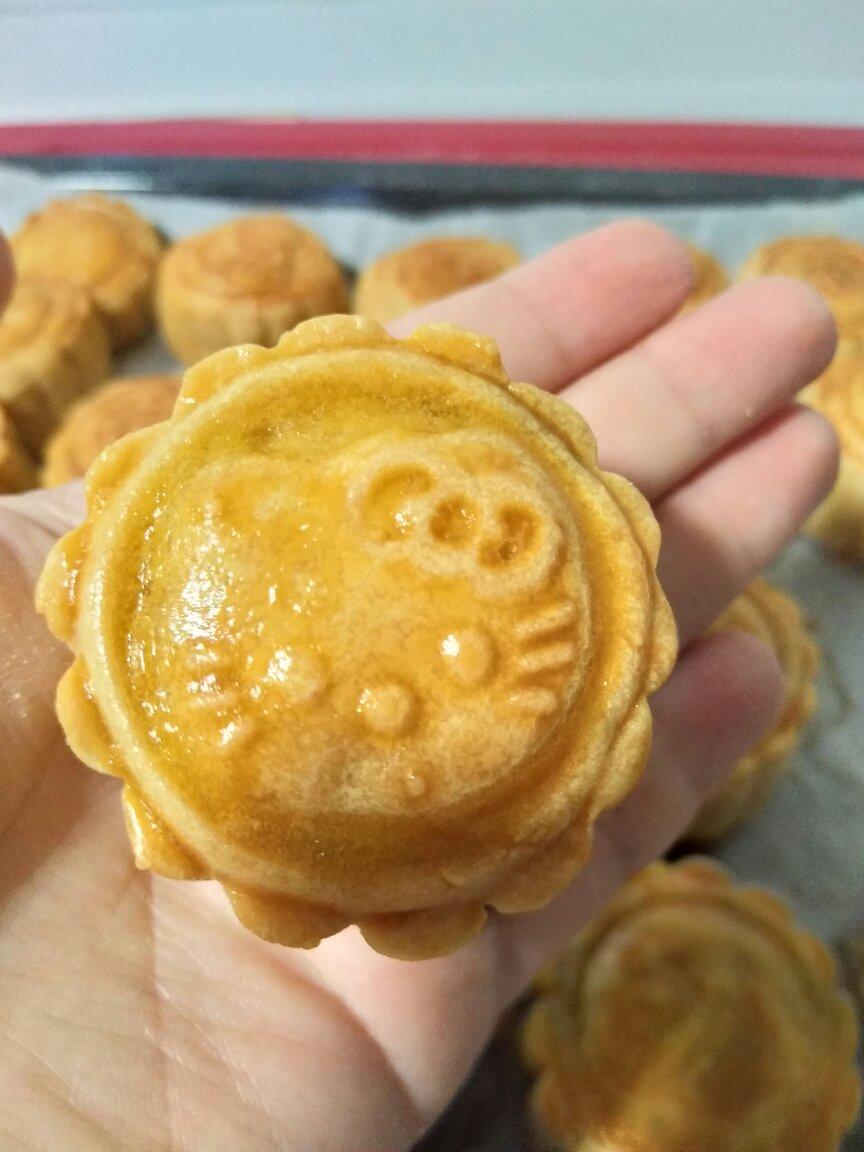 广式月饼——蛋黄莲蓉月饼