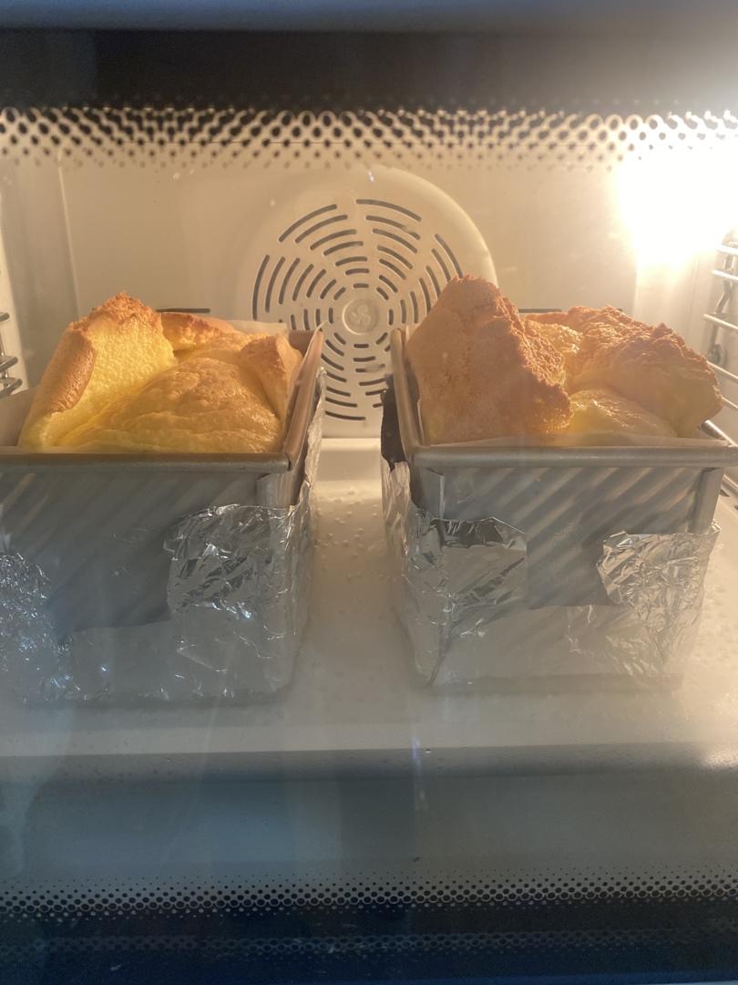 堪比柯基屁股
爆浆芝士🧀古早蛋糕