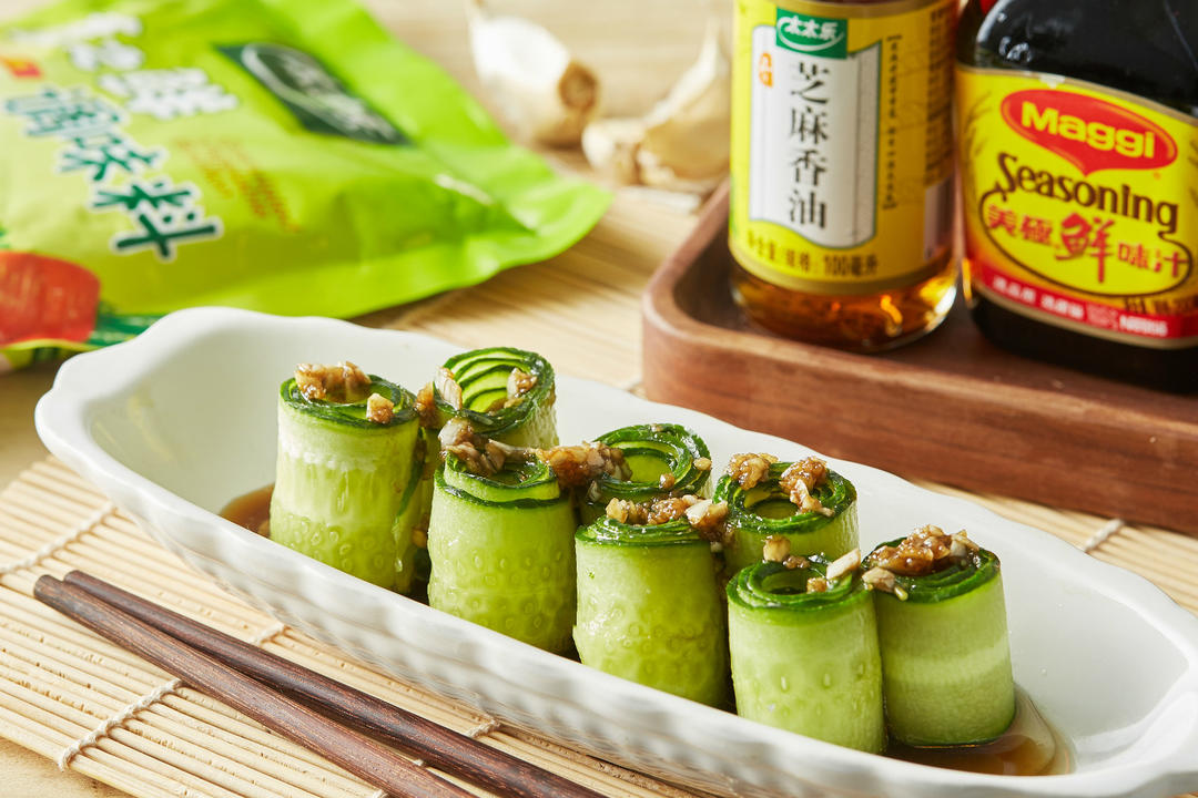 美极鲜黄瓜卷的做法