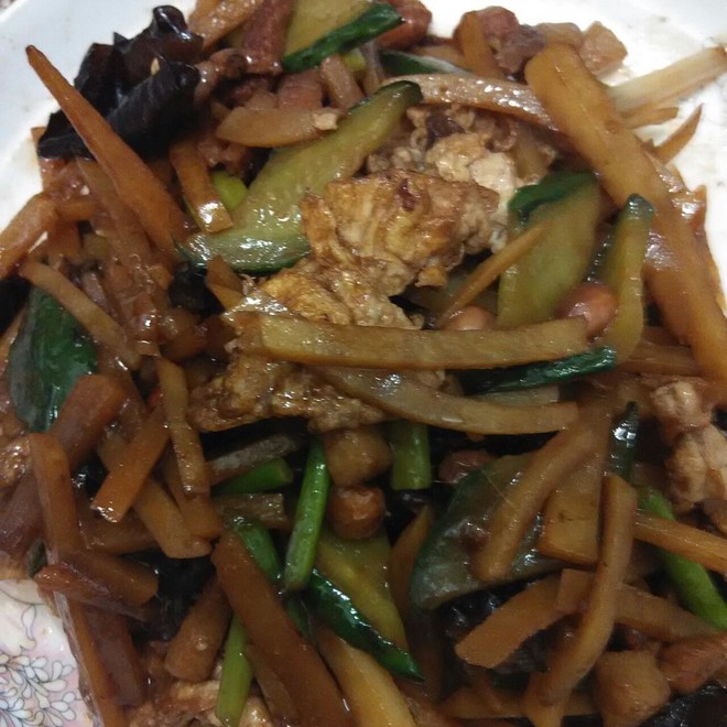 家常下饭菜 土豆丝木须肉的做法步骤图 茶筱齐 下厨房 家常下饭菜 土豆丝木须肉的做法步骤图 茶筱齐 下厨房