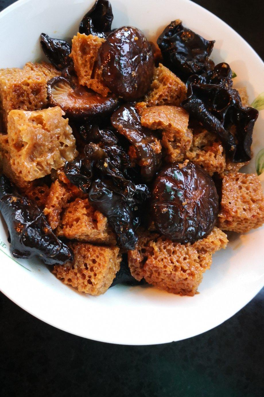 四季薄荷做的四喜烤麸