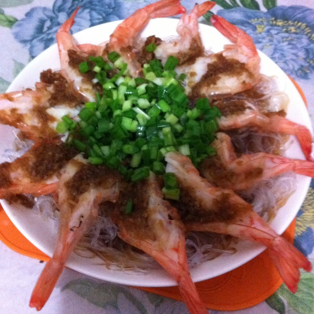 蒜蓉粉丝蒸虾