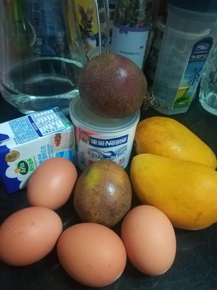 百香果芒果冰淇淋