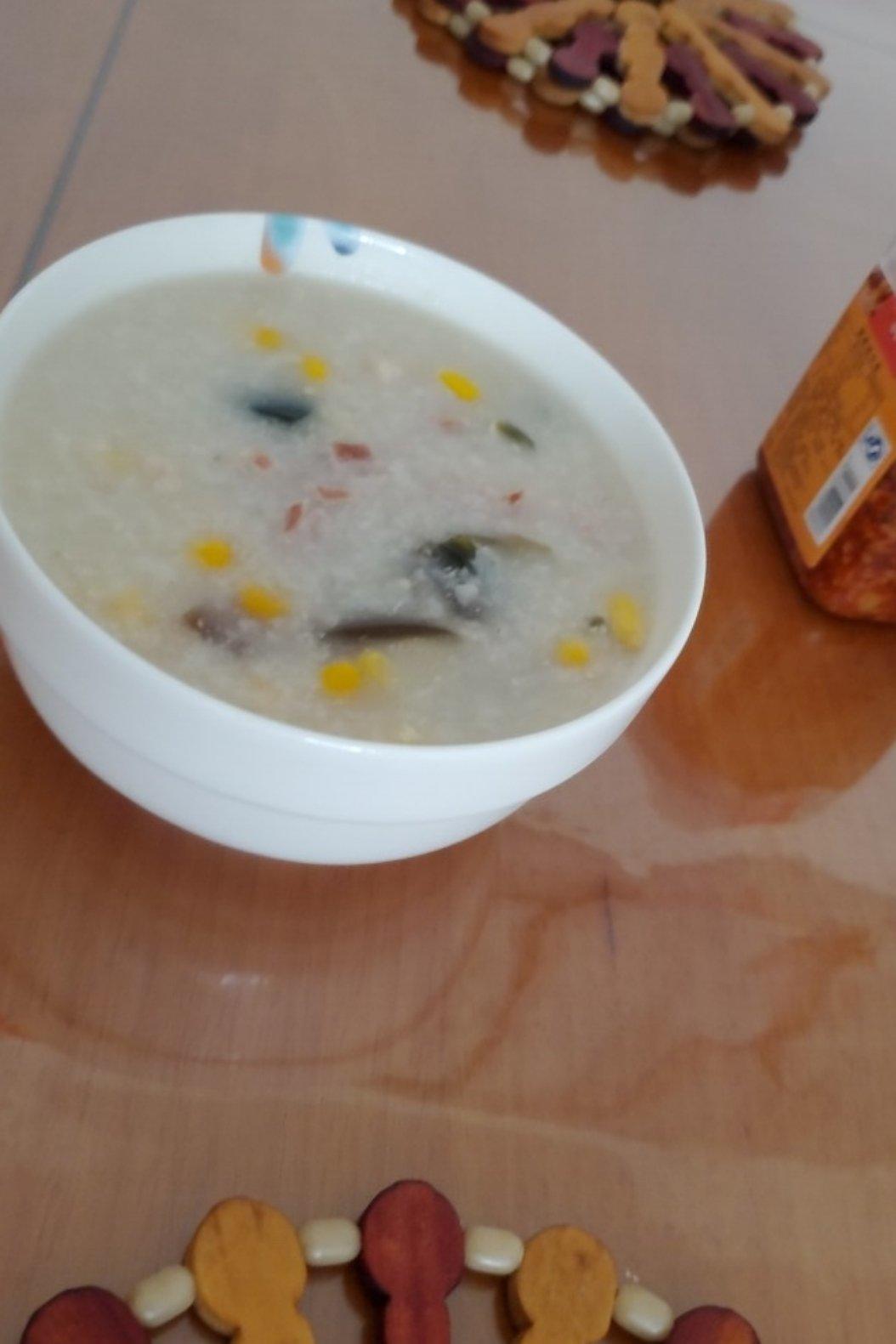 皮蛋瘦肉粥 Pidan & Pork Rice Soup