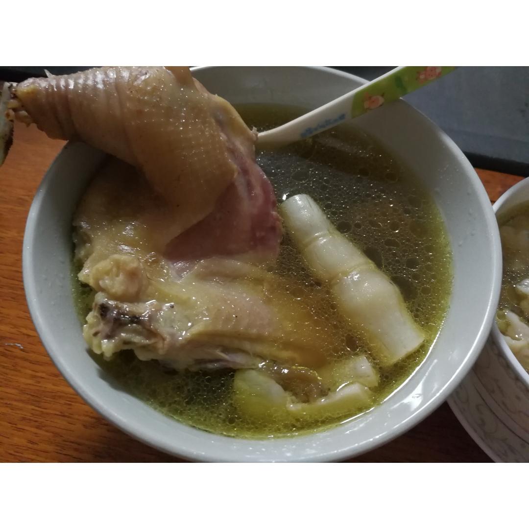 花胶炖鸡