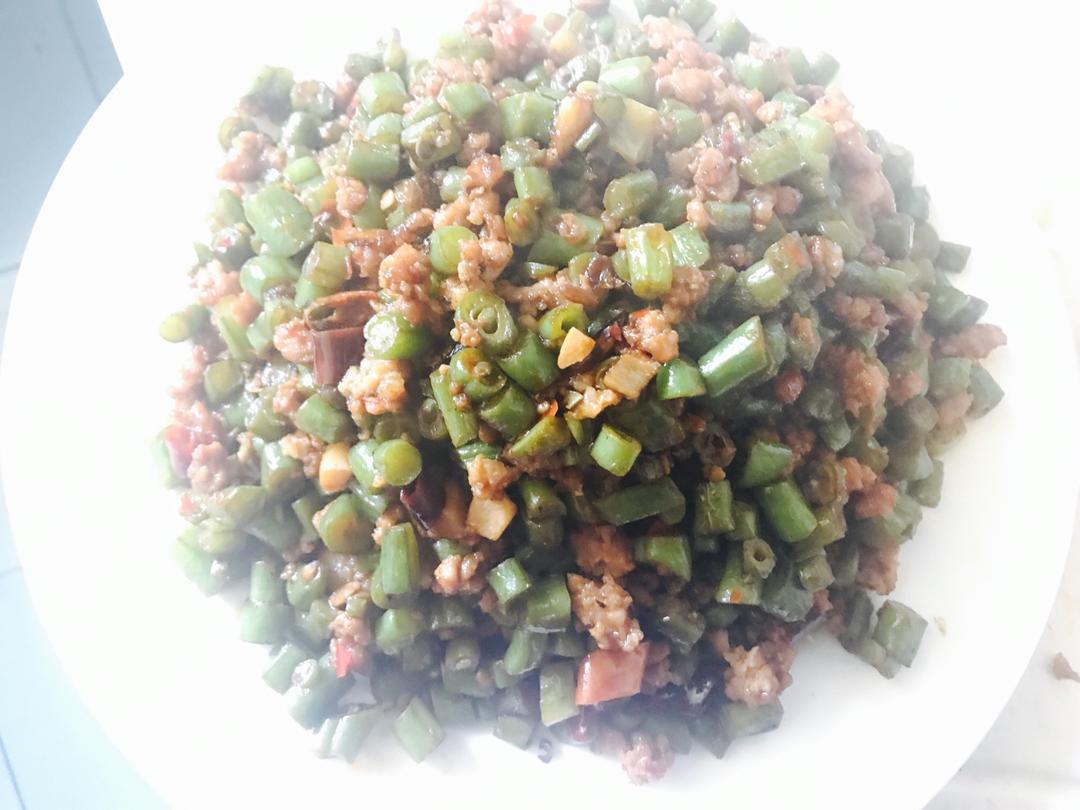 肉沫豆角下饭菜