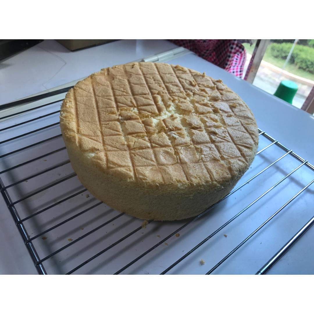 八寸戚风蛋糕