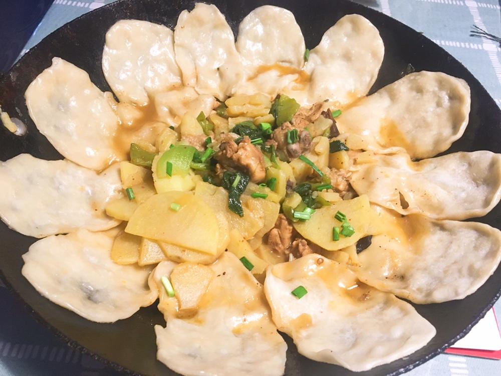 地锅鸡+自制红油【曼食慢语】