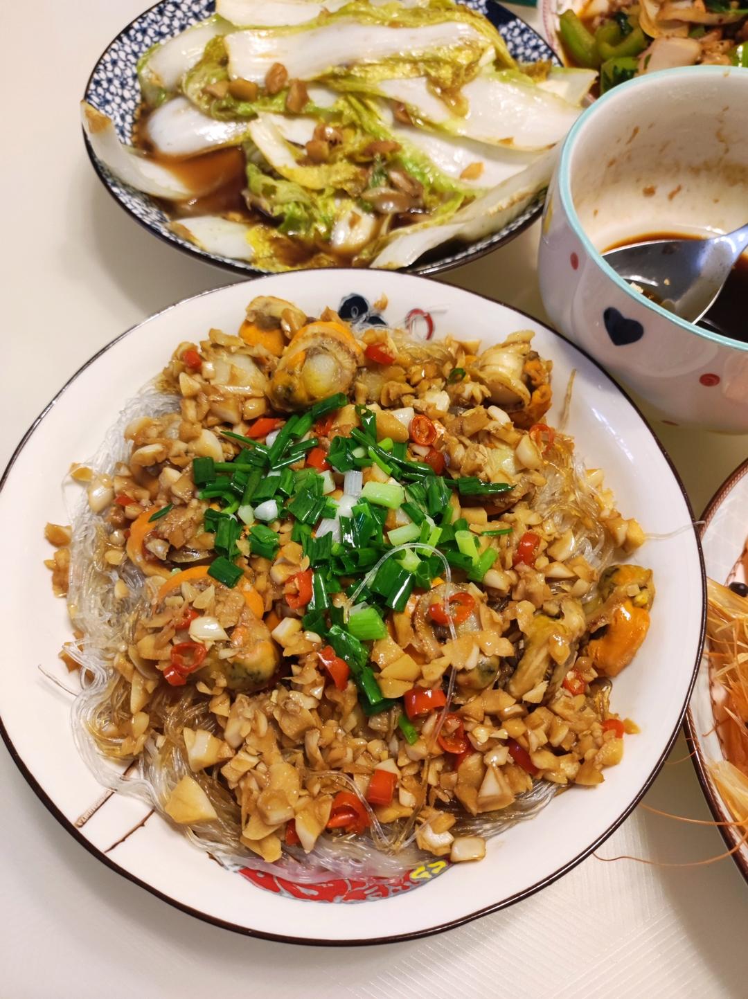 蒜蓉粉丝蒸扇贝