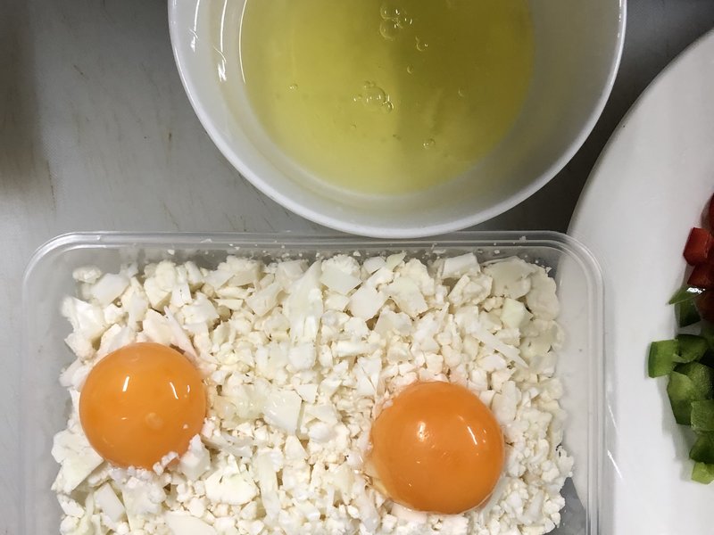 步骤图 蛋炒白花椰菜 伪饭 减脂料理的做法 蛋炒白花椰菜 伪饭 减脂料理的做法步骤 减肥 下厨房 步骤图 蛋炒白花椰菜 伪饭 减脂料理的做法 蛋炒白花椰菜 伪饭 减脂料理的做法步骤 减肥 下厨房
