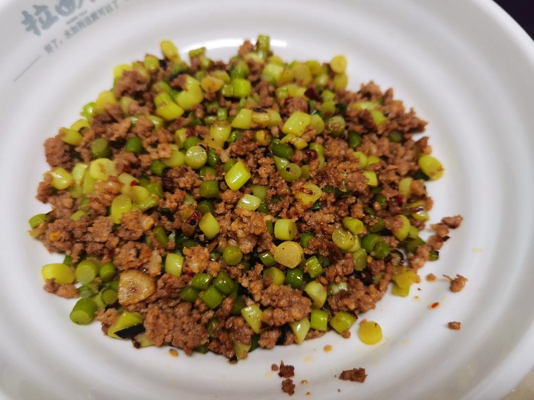 超下饭的蒜苔炒肉末