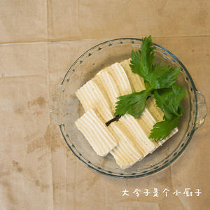秋冬美人汤 | 三文鱼豆腐汤的做法 步骤5