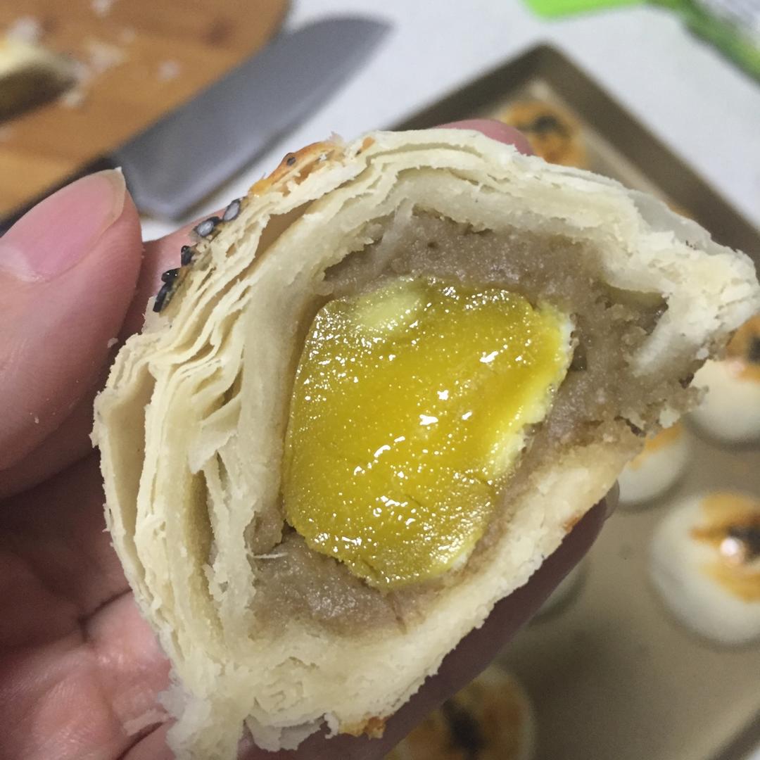 蛋黄酥