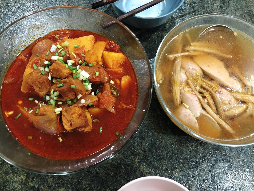 番茄土豆炖牛腩
