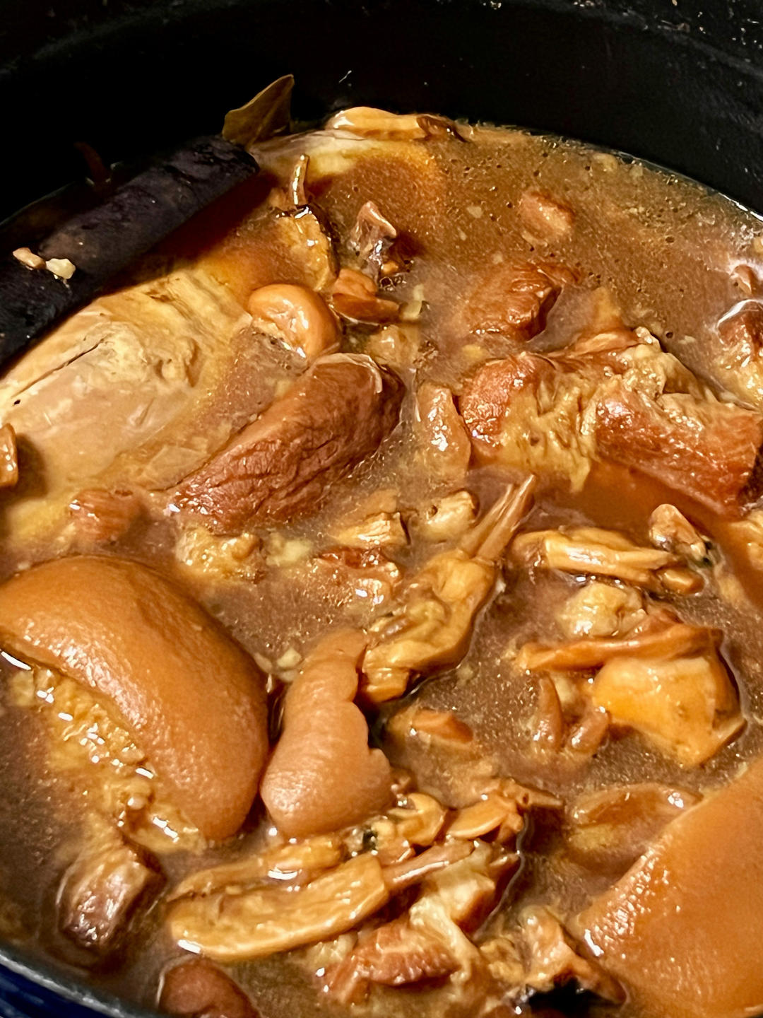 墨鱼干烧肉