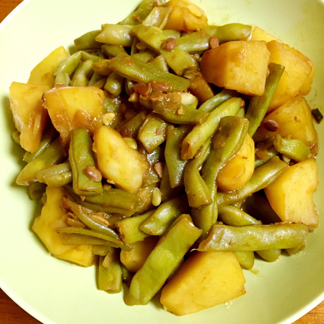土豆炖豆角