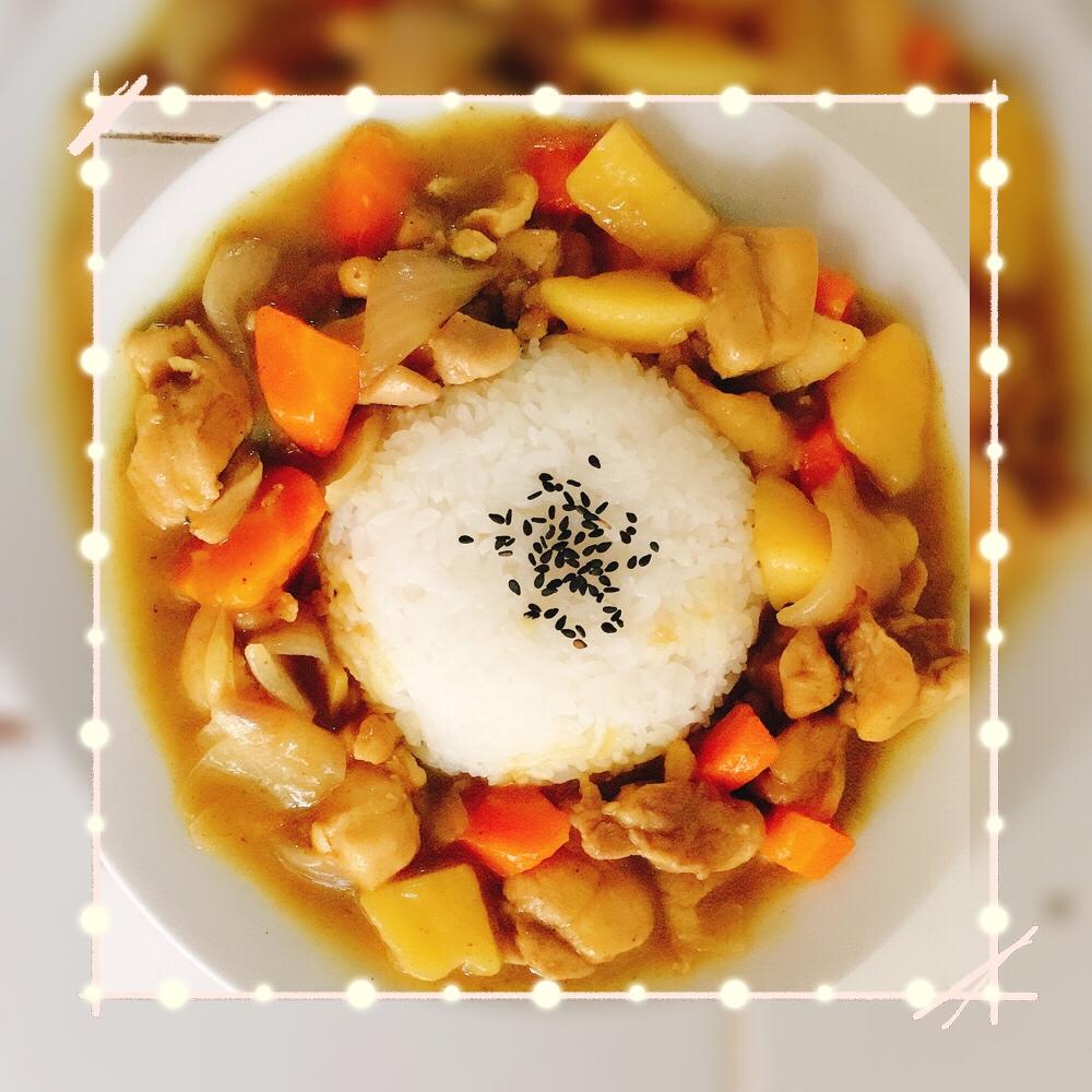 咖喱鸡肉饭