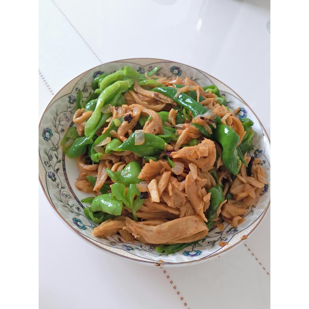 青椒炒面筋