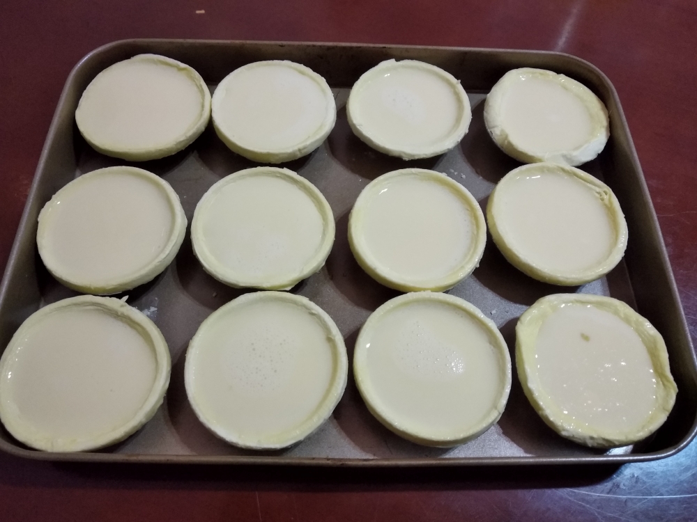 [小烤箱大世界系列][快手甜品]15分钟就能搞定的无奶油全蛋蛋挞的做法 步骤10