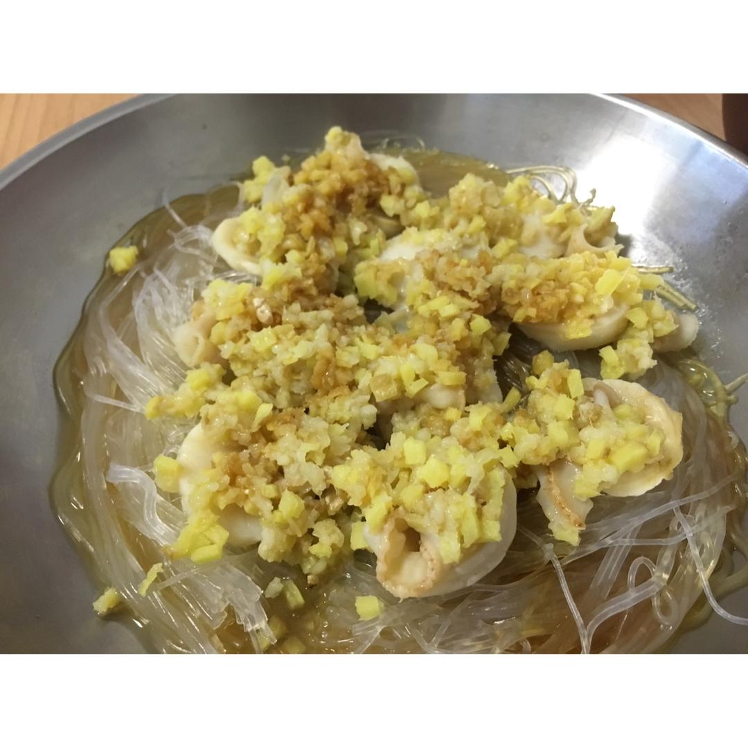 蒜蓉粉丝蒸扇贝