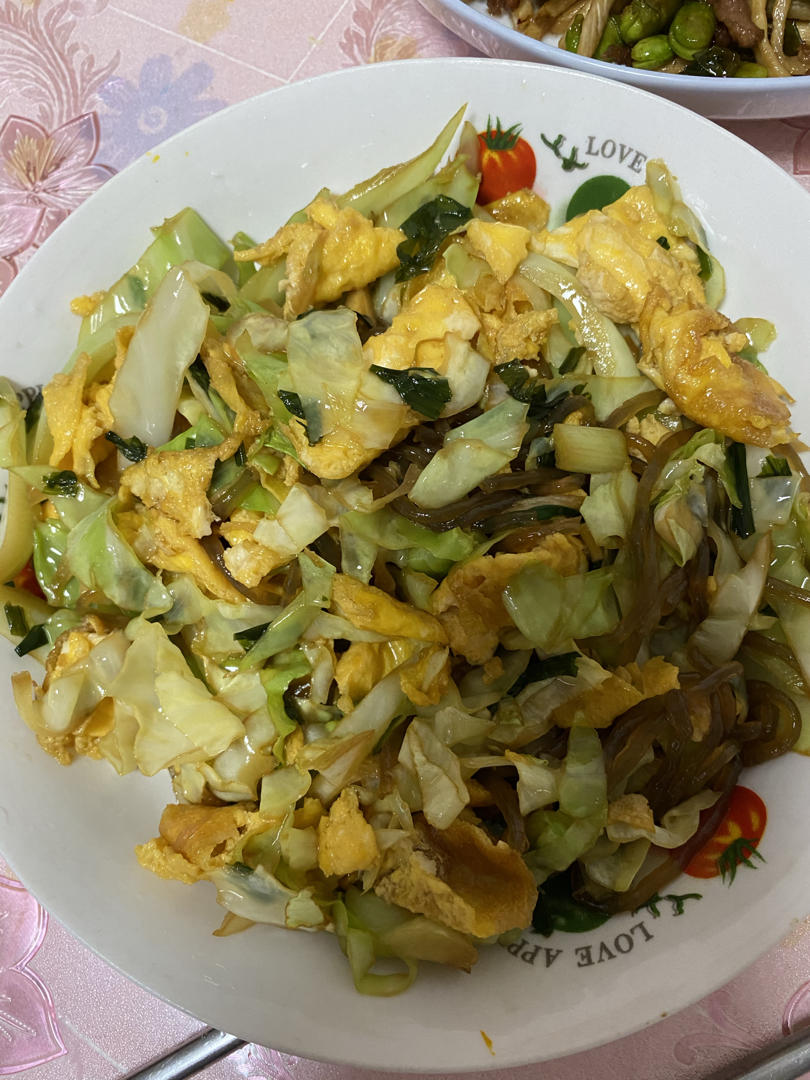 家常小炒：包菜炒粉丝