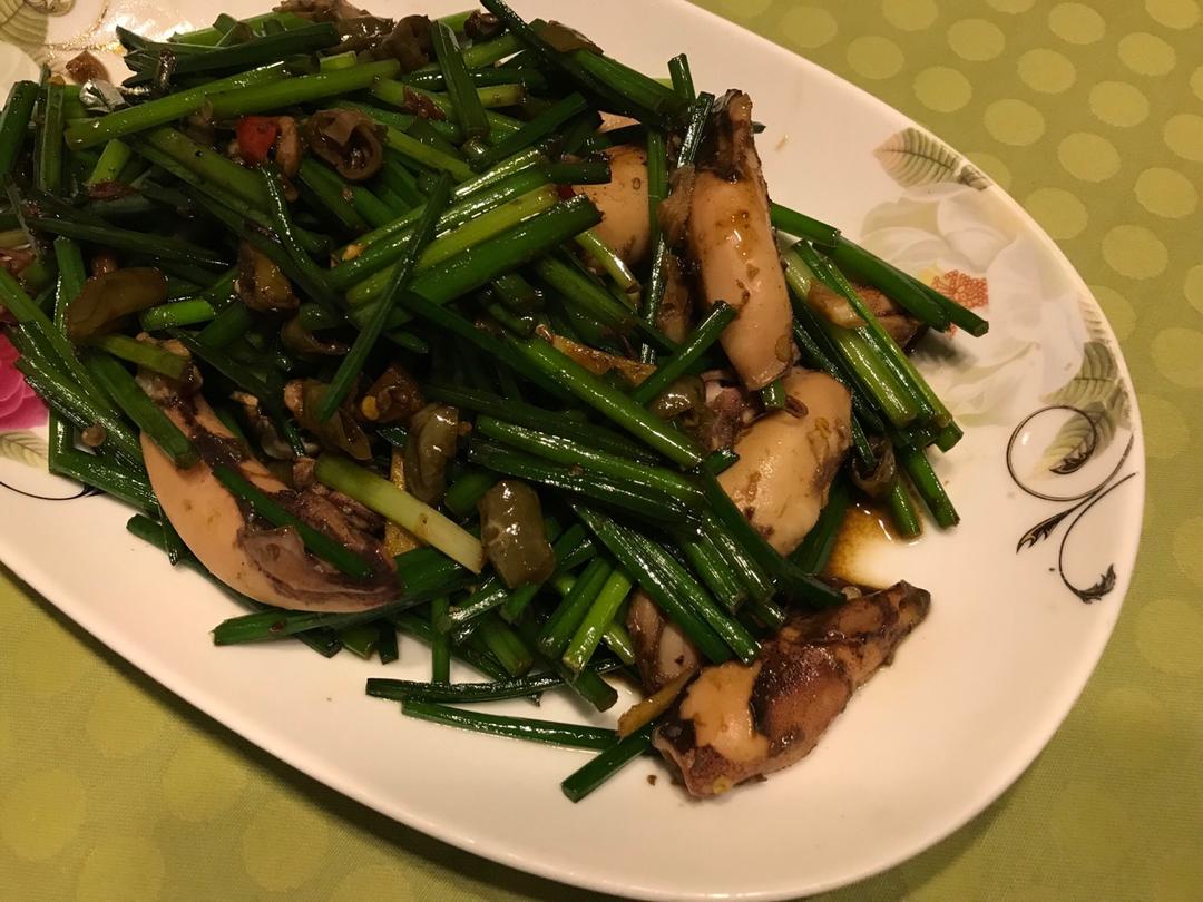 楚楚动人挠痒痒做的韭菜苔炒籽乌