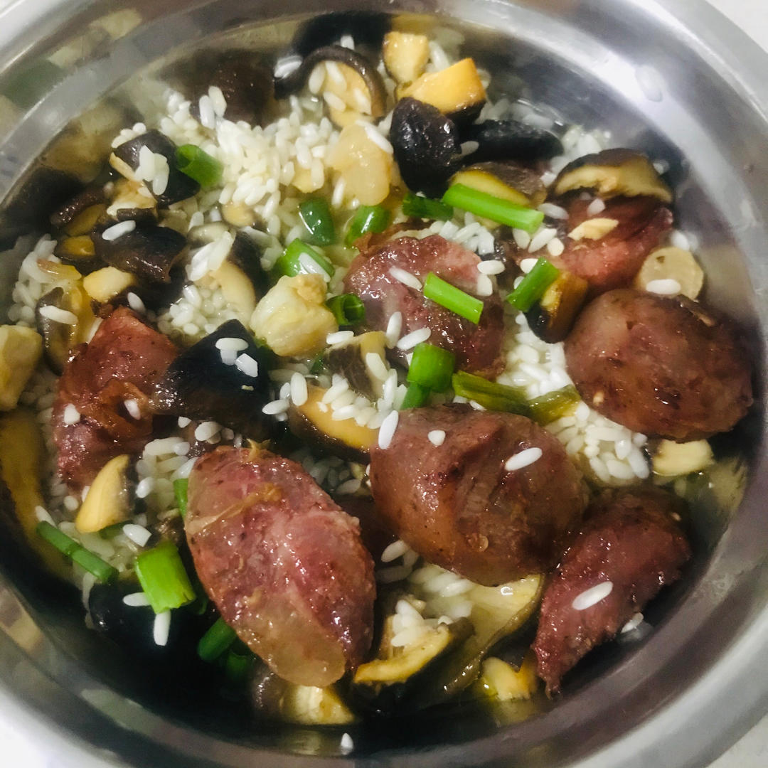 咸鲜软糯的腊肠糯米饭