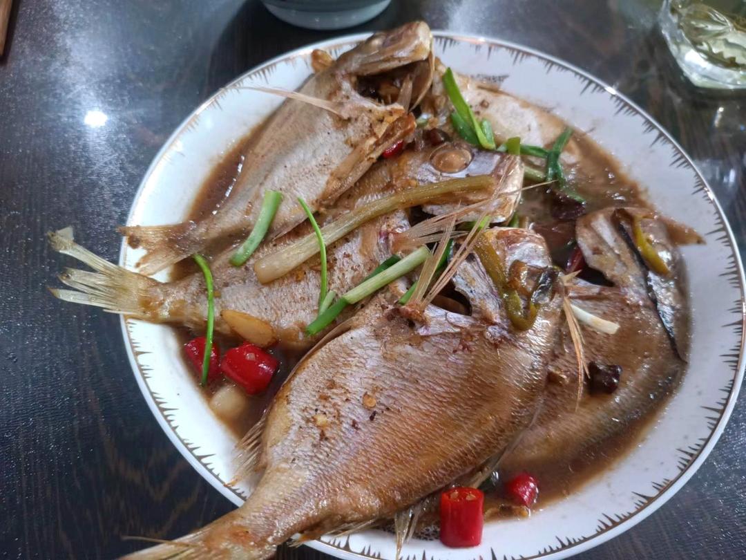 酱油水杂鱼