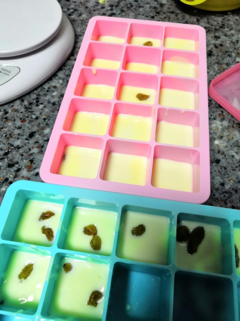 特浓鲜奶冰棍雪糕冰激凌（牛奶冰淇淋 无鸡蛋基础版）