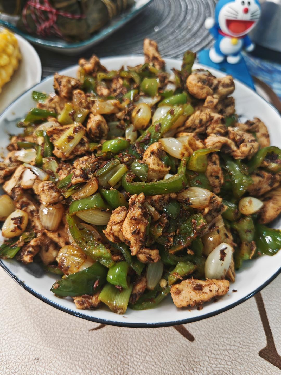 孜然青椒炒肉