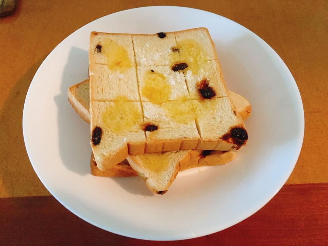 超简单的香甜烤土司片