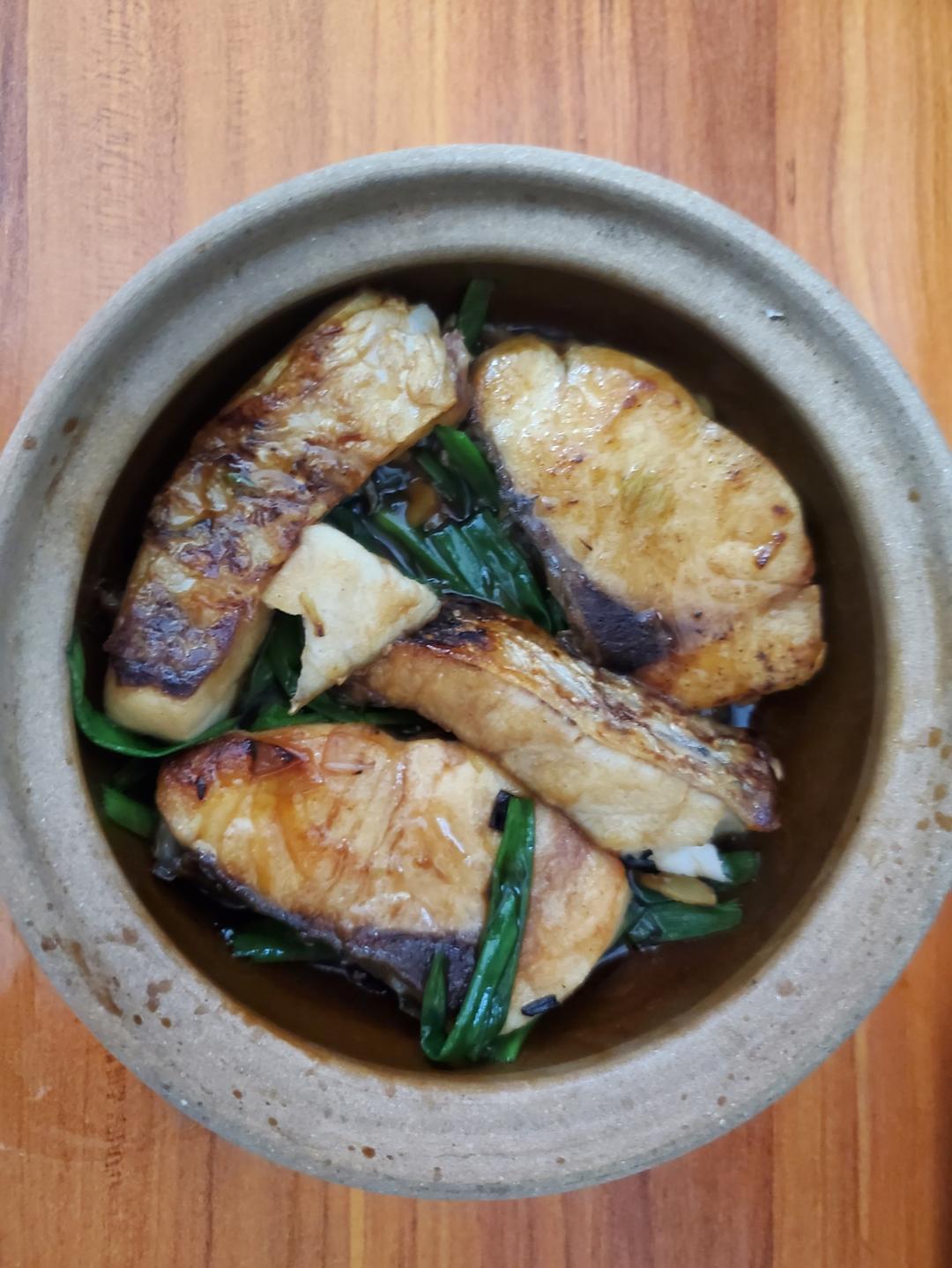 姜葱焗鲩鱼腩
