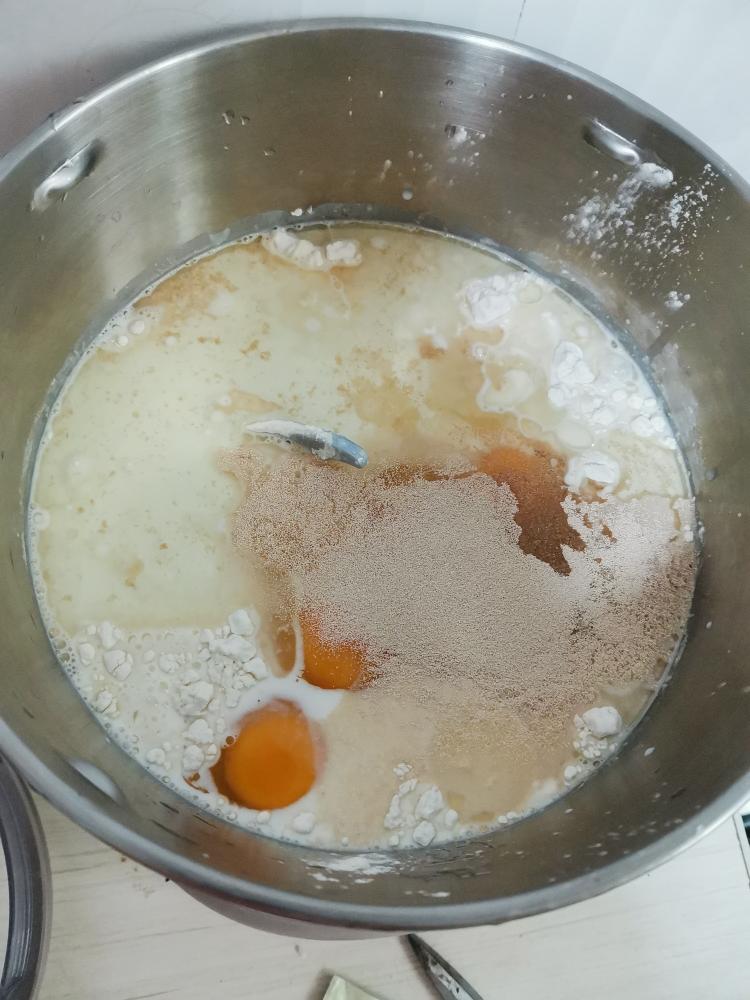 纯奶手撕吐司的做法 步骤1