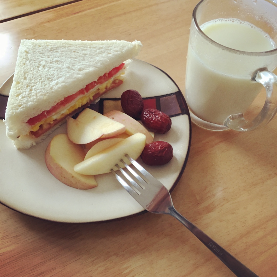 火腿芝士蛋三文治