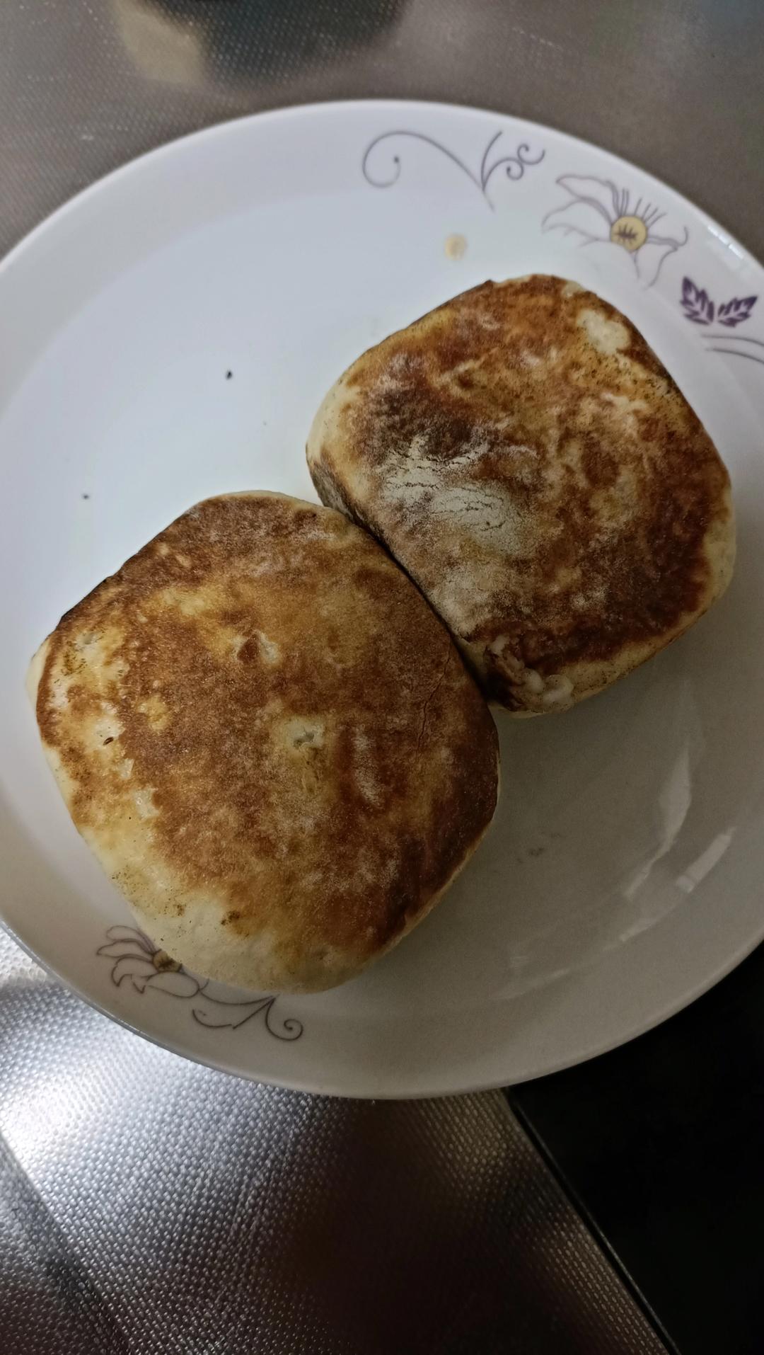 软噗噗的 芋泥包