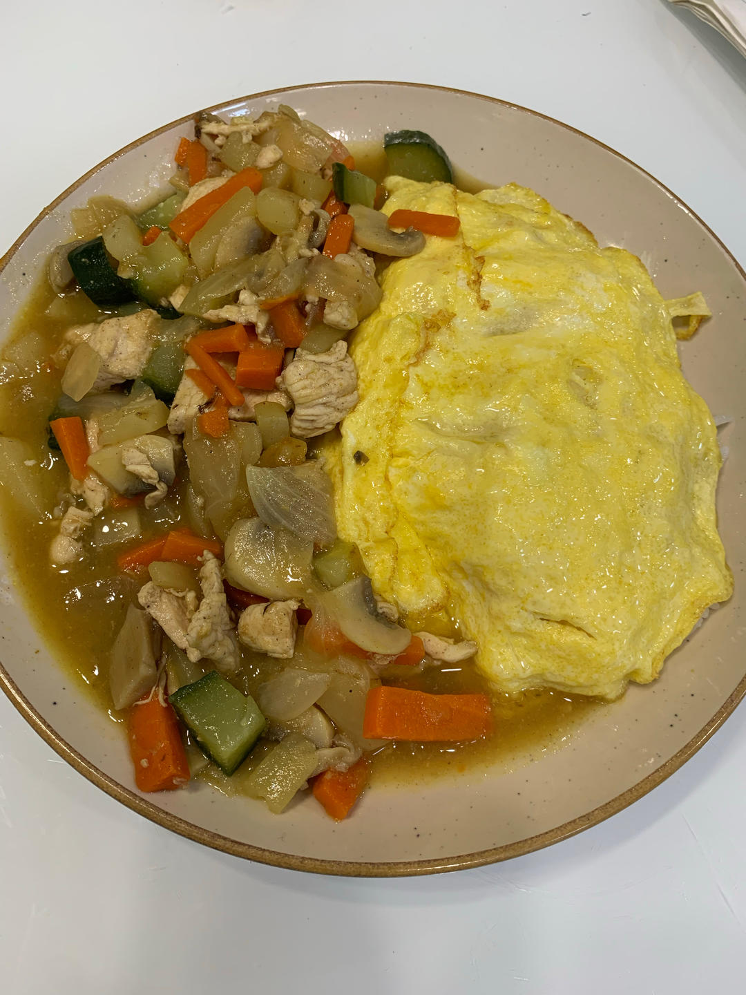日式咖喱鸡蛋包饭