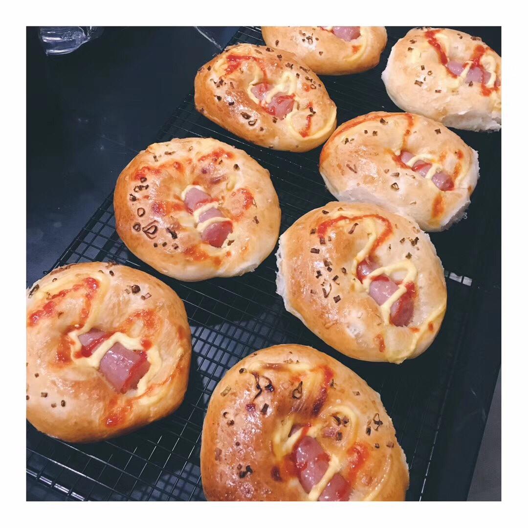 肠仔包---QQ软软的早餐包