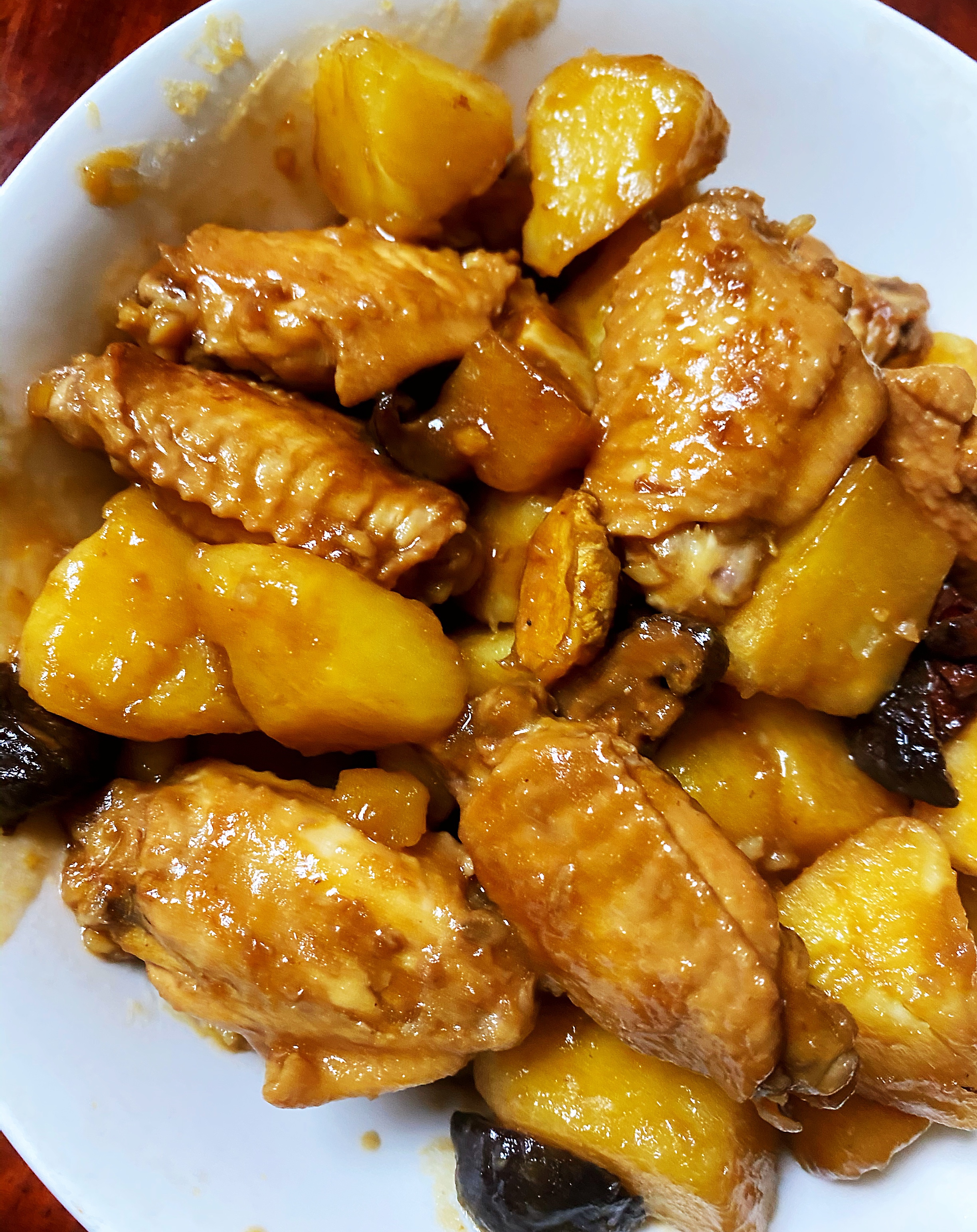 中鸡翅炖香菇土豆
