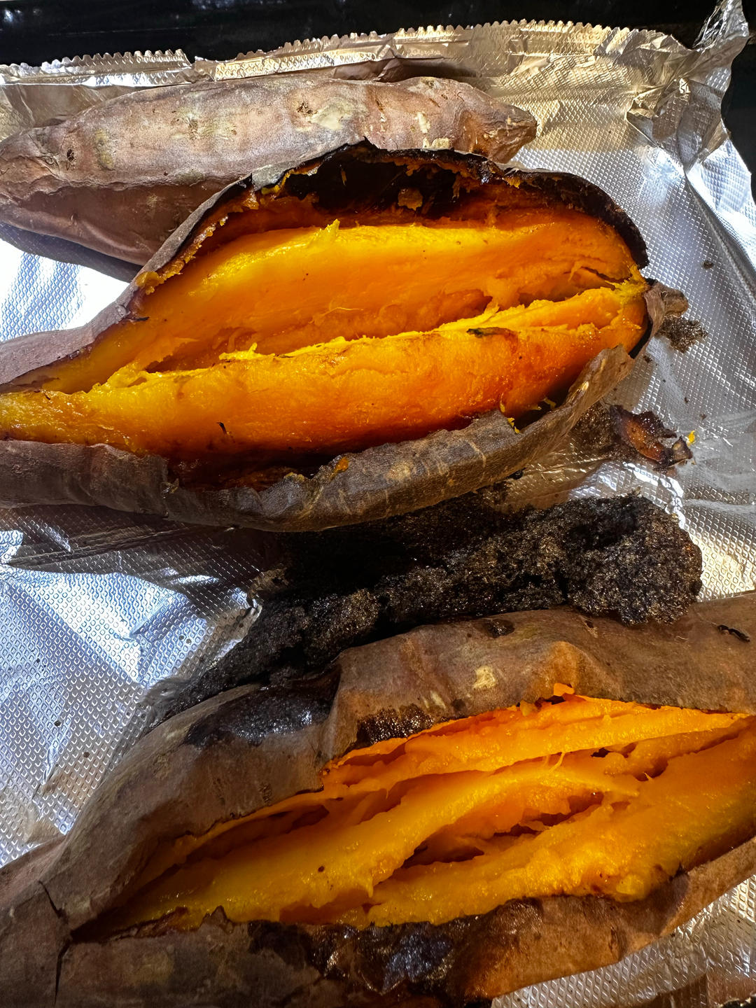 【糯唧唧的烤红薯】糖油四溢皮肉分离外糯里嫩吸溜着吃！